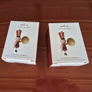 2018 limited member edition crashing symbol ornament